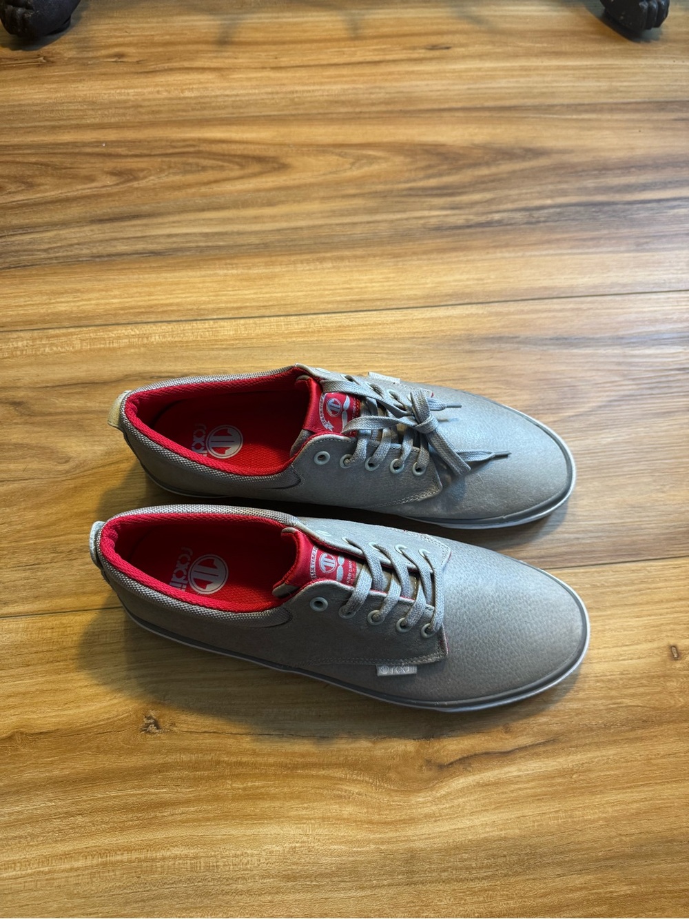 Radii Noble Casual Gray Leather Sneakers with Red Interior-Men's Low-Top Lace-Up